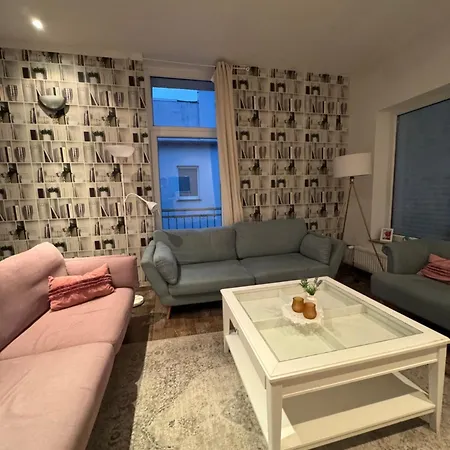 Kwatera prywatna Themenzimmer Industrial Naehe Hauptbahnhof *